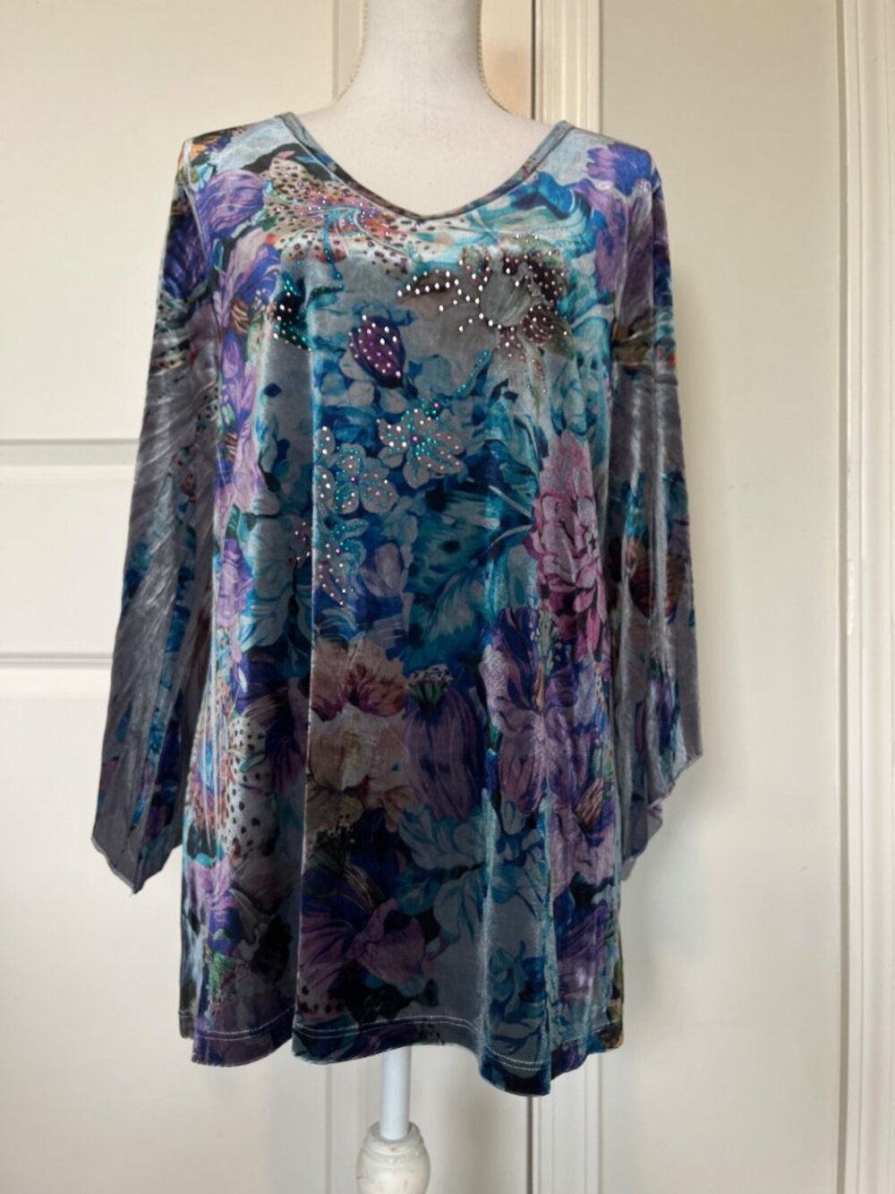 Vtg Susan Lawrence Womens Floral Velvet Top 1X Boho Watercolor Tunic Plus USA